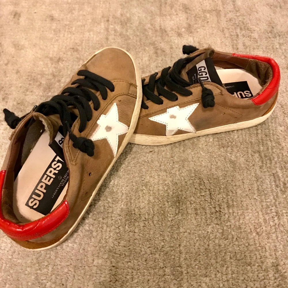 Golden Goose SZ. 6.5. Worn only twice.